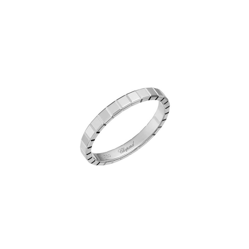 Chopard 18kt White Gold Ice Cube Diamond Ring - Fairmined White Gold