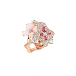 Ring Chaumet Hortensia with diamonds