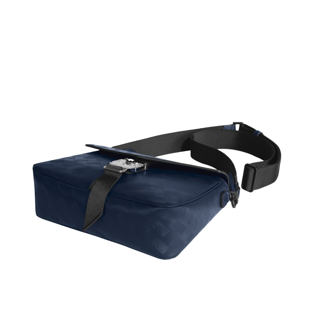 Compact envelope Montblanc Extreme 3.0