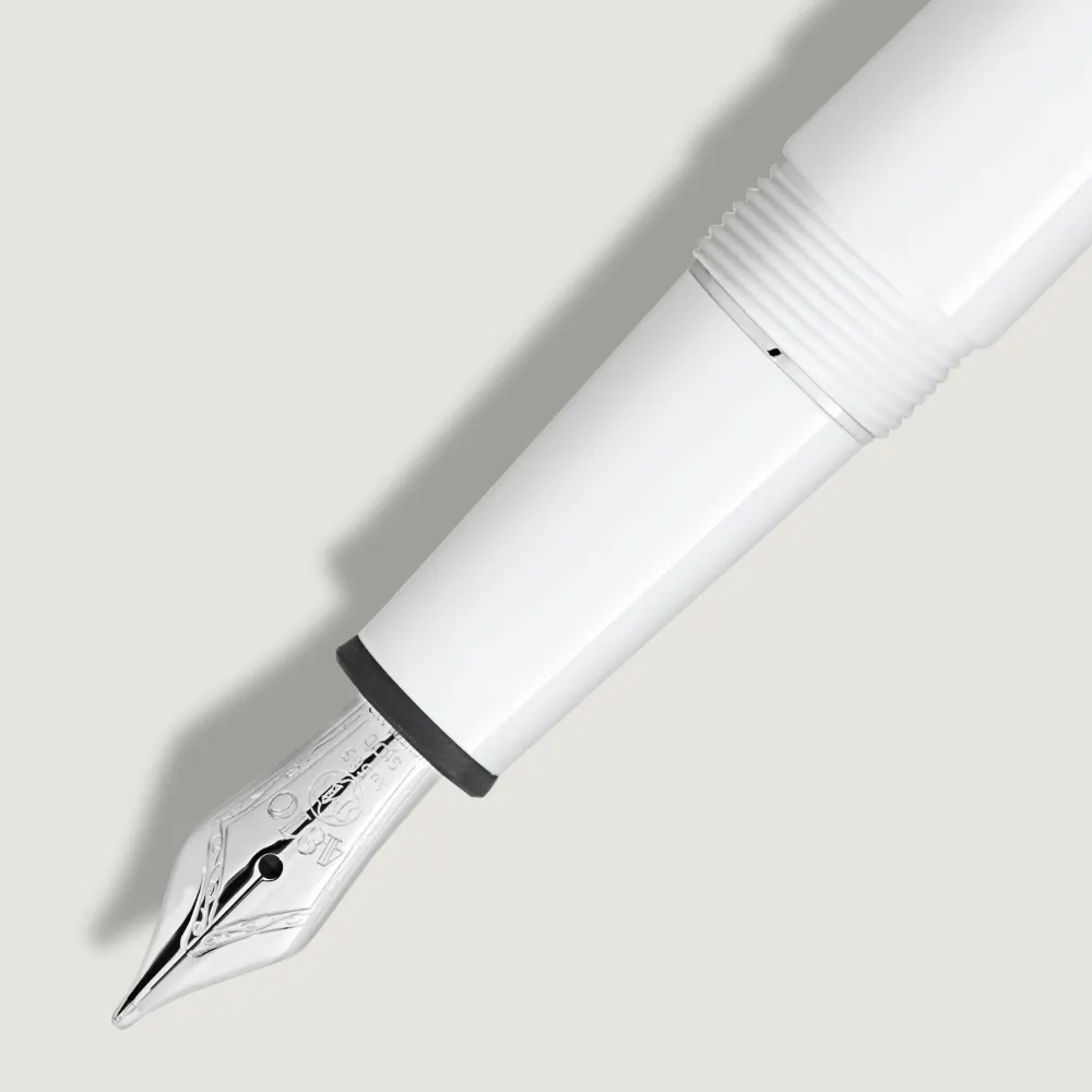 Fountain Pen Montblanc Meisterstück 