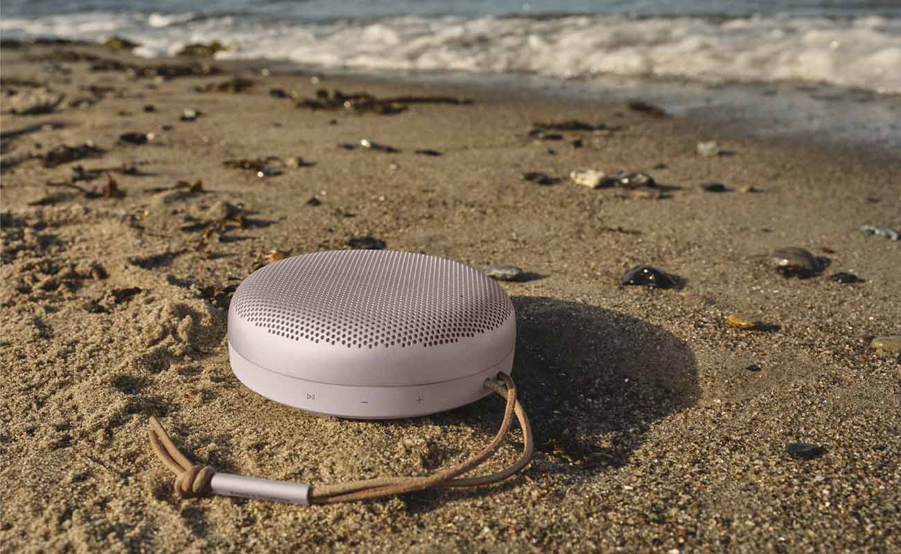 Bang olufsen a1 2nd gen. Bang & Olufsen BEOPLAY a1. Портативная акустика Bang & Olufsen BEOPLAY m3.